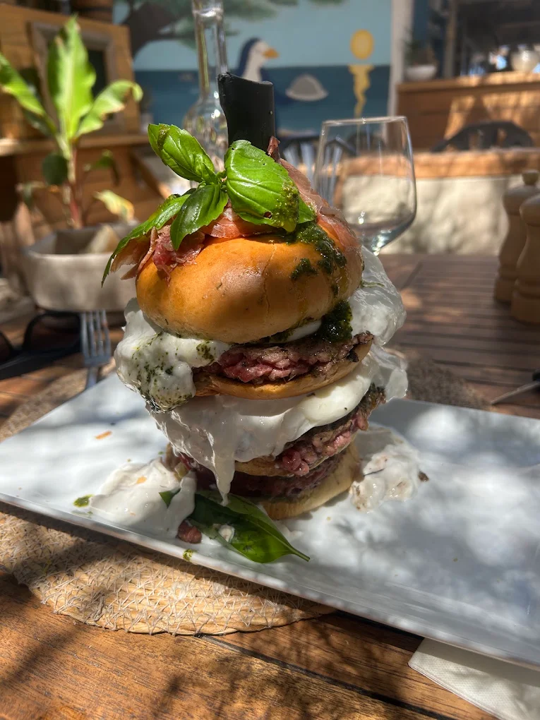 Cheese burger artisanal du Pingouin Maison Laveissière